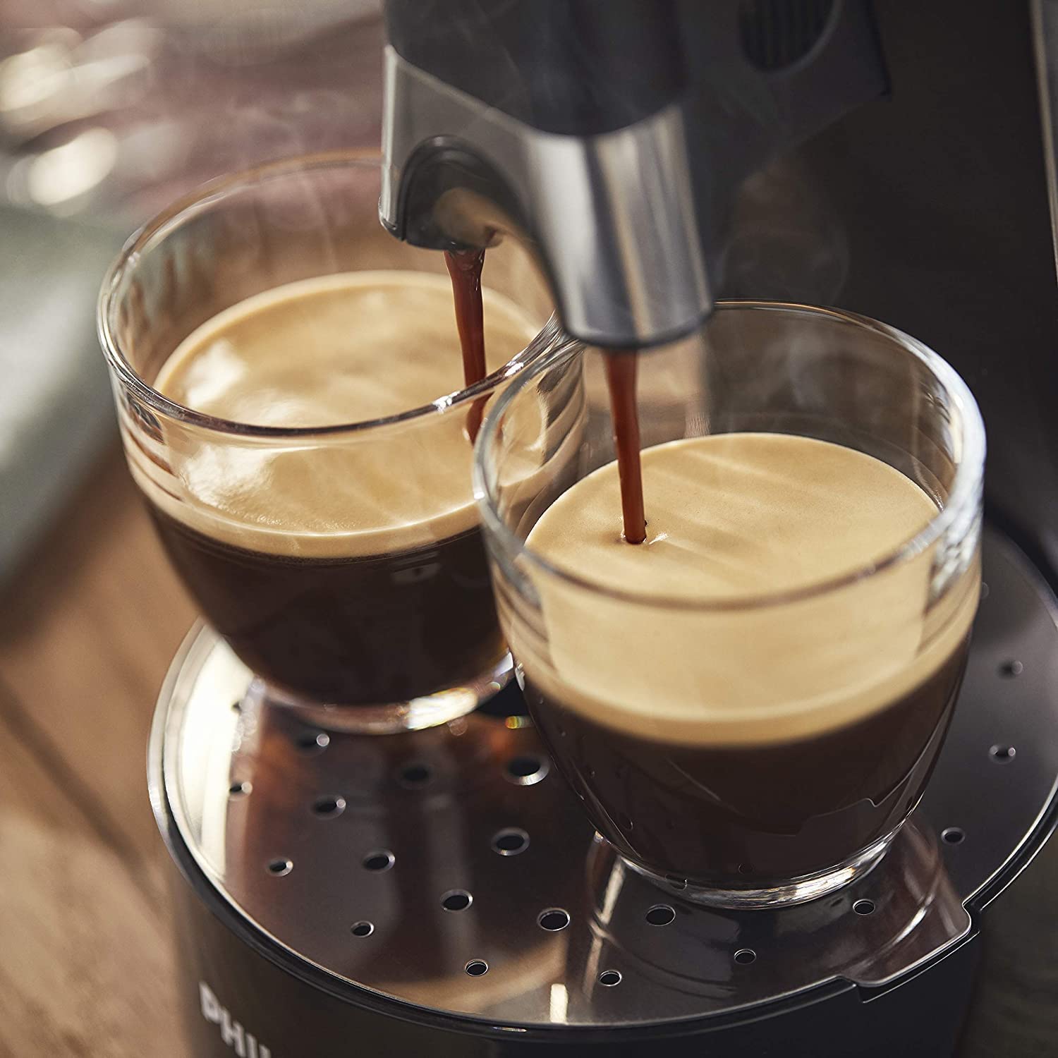 Senseo Select CSA240/90 – Kaffeepadmaschine mit Kaffeestärkewahl Plus, Memo-Funktion, 1450W, Rot